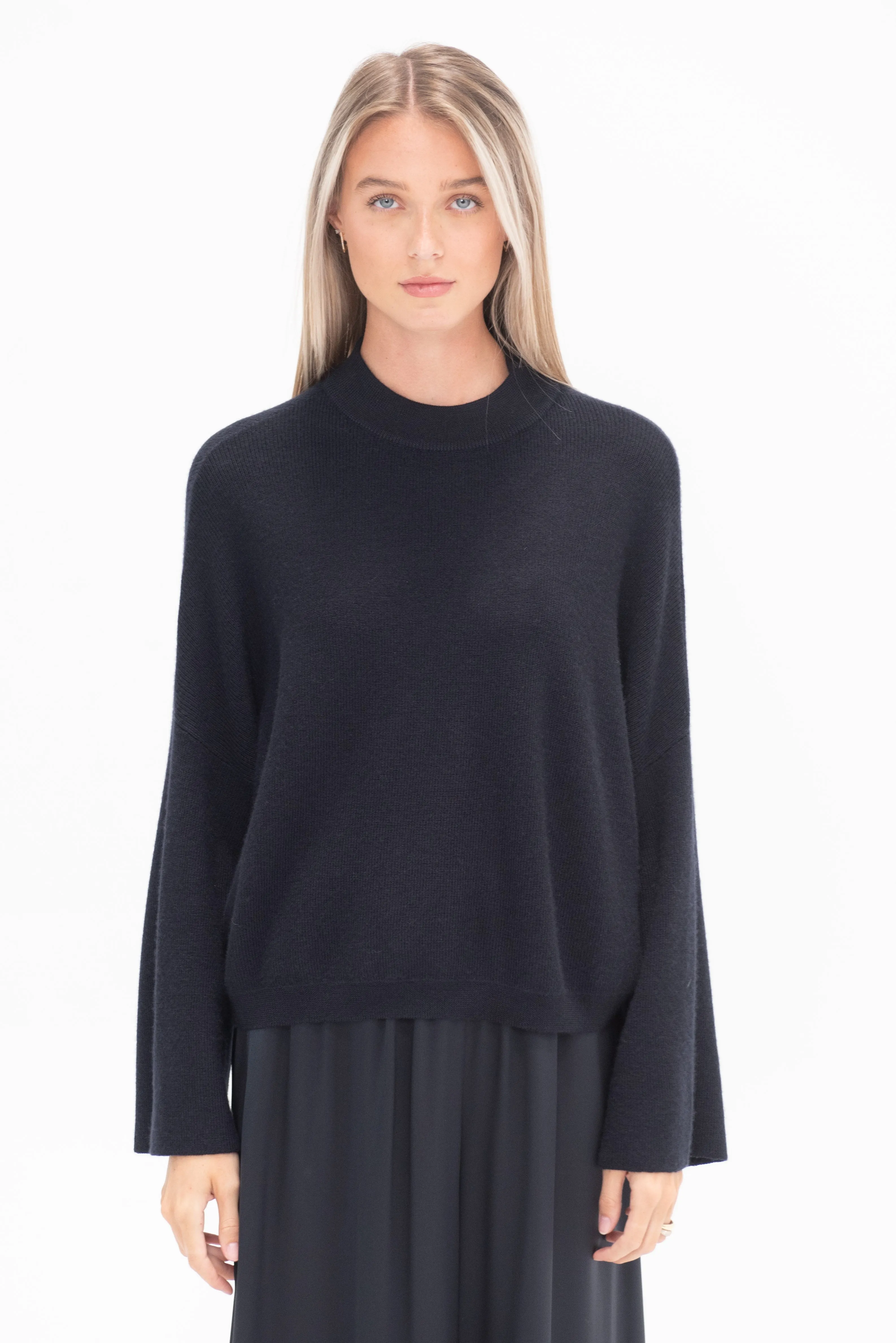 Easy Short Sweater, Midnight