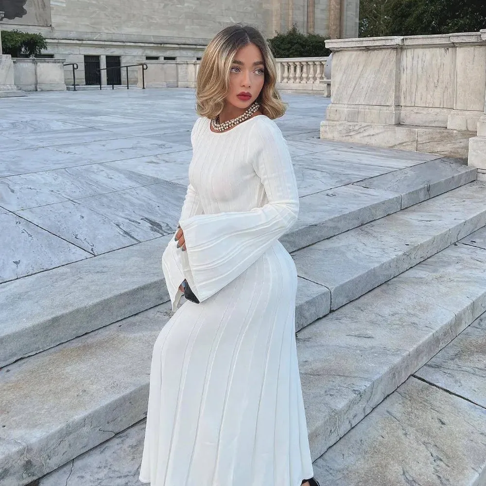 Elegant White Knitted Flare Long Sleeve Bodycon Maxi Dress