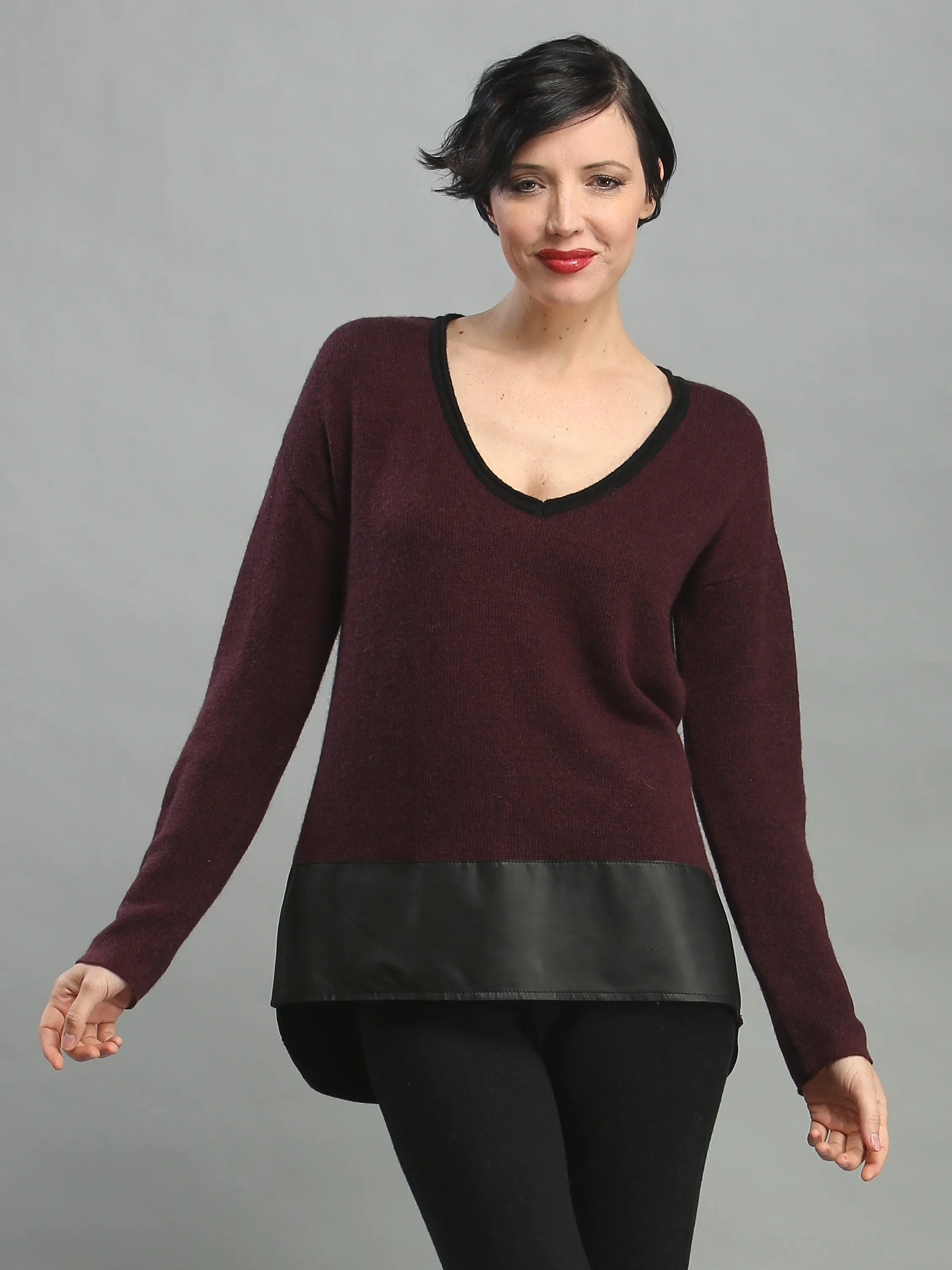 Leather Hem V-Neck Pullover