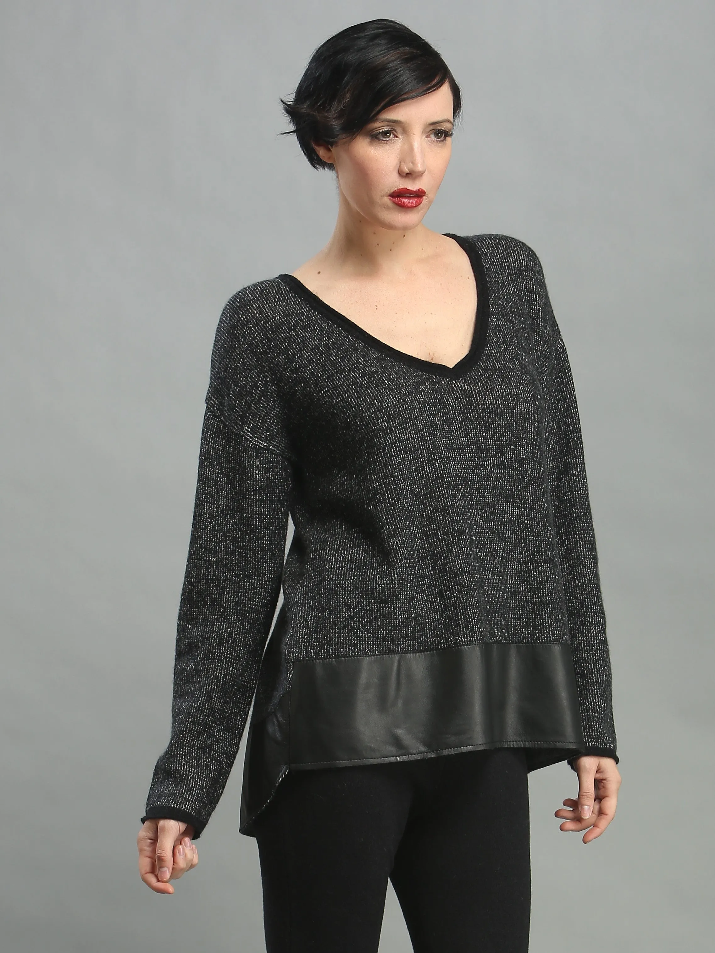 Leather Hem V-Neck Pullover