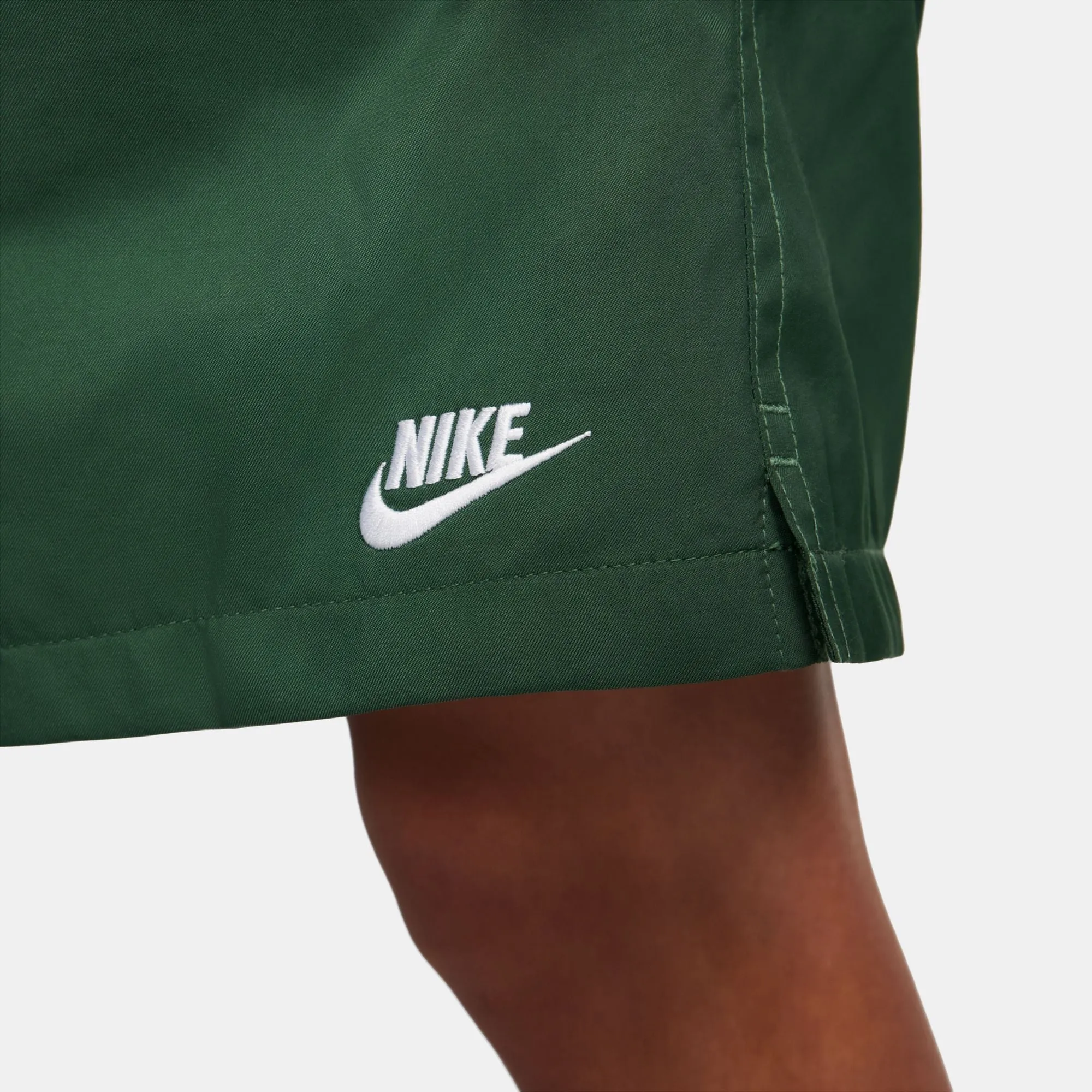 Nike Club Men's Woven Flow Shorts