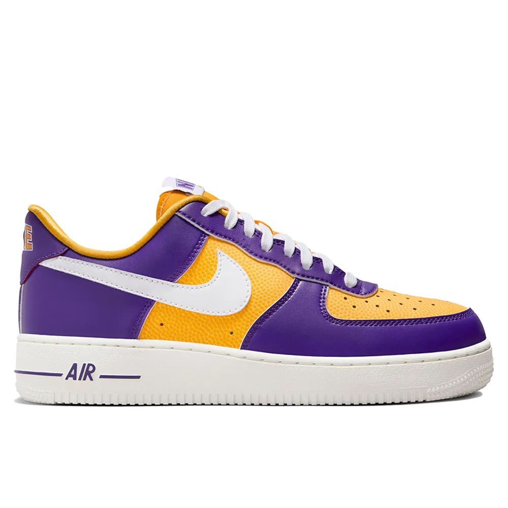 Nike Women's Air Force 1 '07 SE