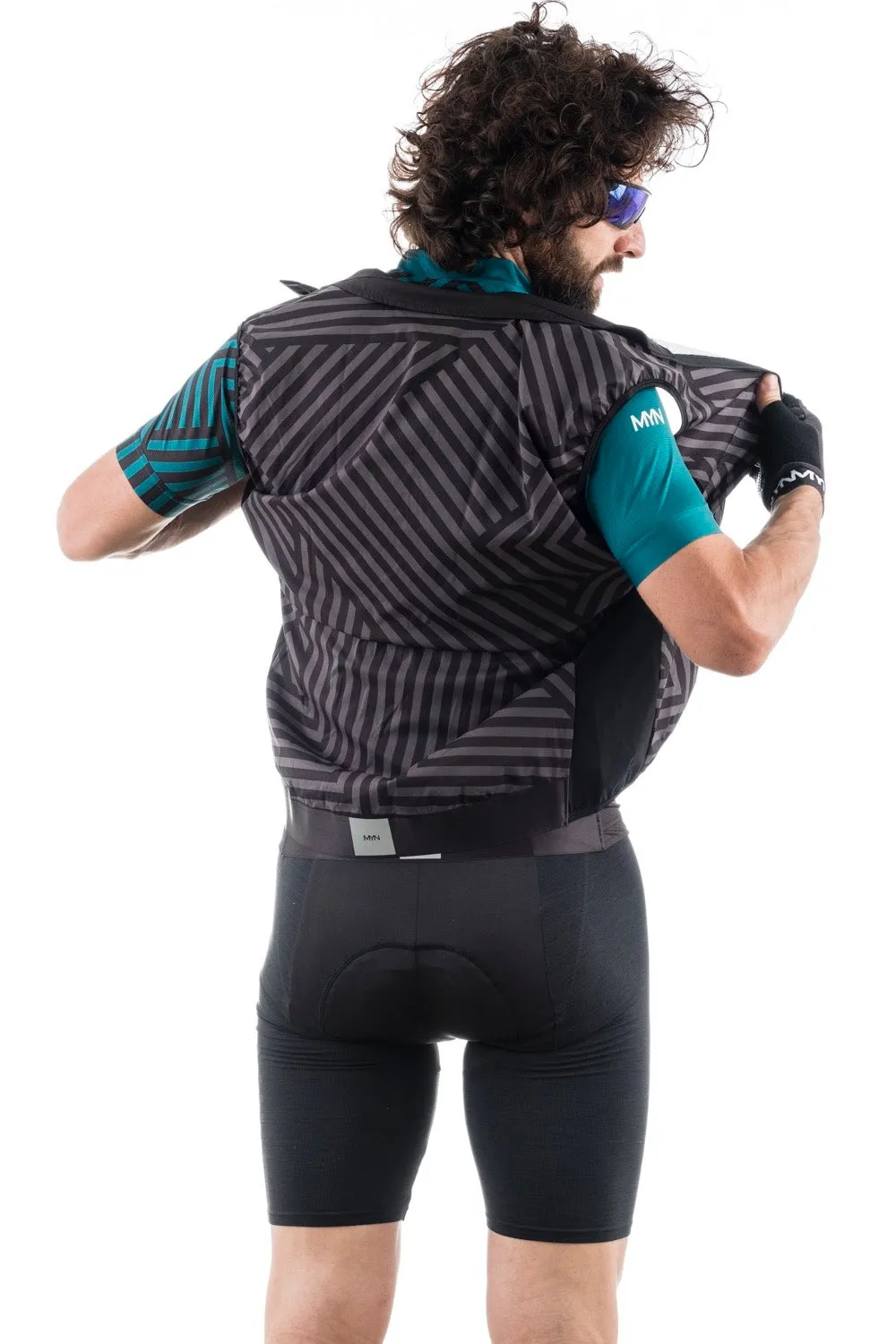 VOS - Vest